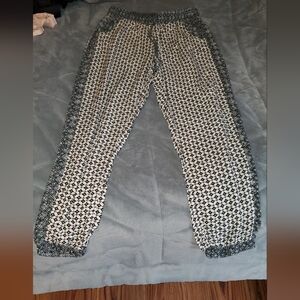 American Eagle printed joggers, size M